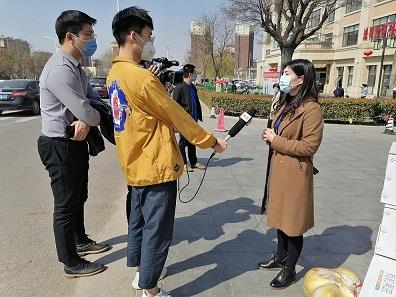 “抗擊疫情，關愛老人”